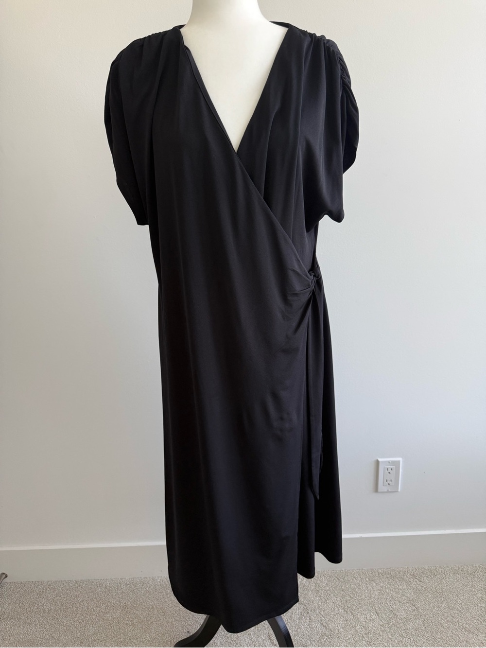 H&M Brand New W/out Tags Black Wrap-Style Midi Dress